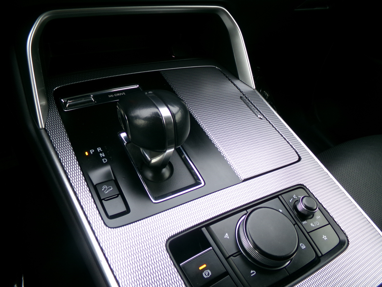 Mazda CX-70 3.3 Turbo Preferred Package AWD 2025