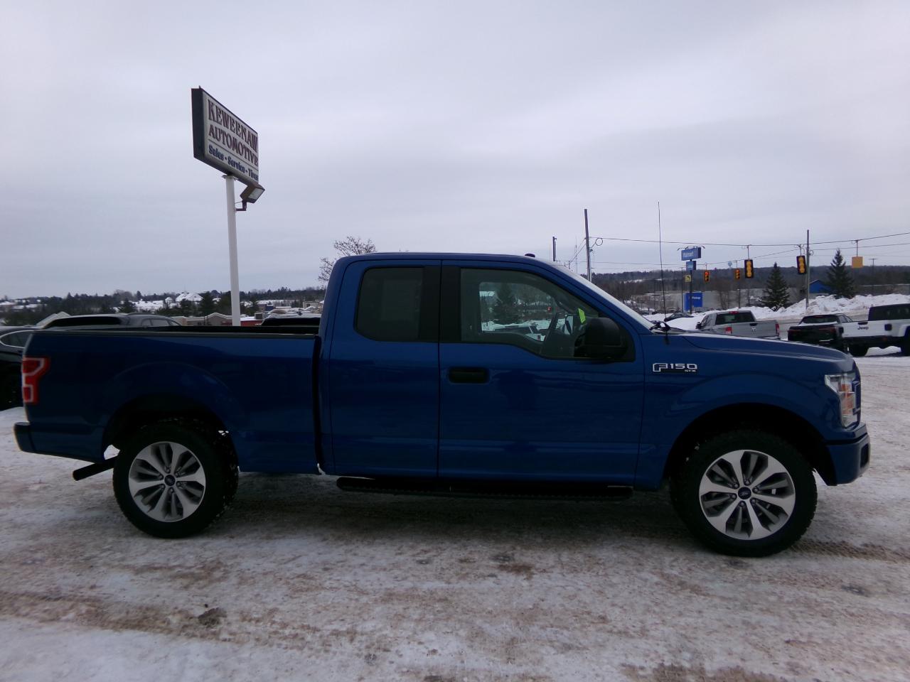 Ford F-150 4WD SuperCab 145" STX 2018
