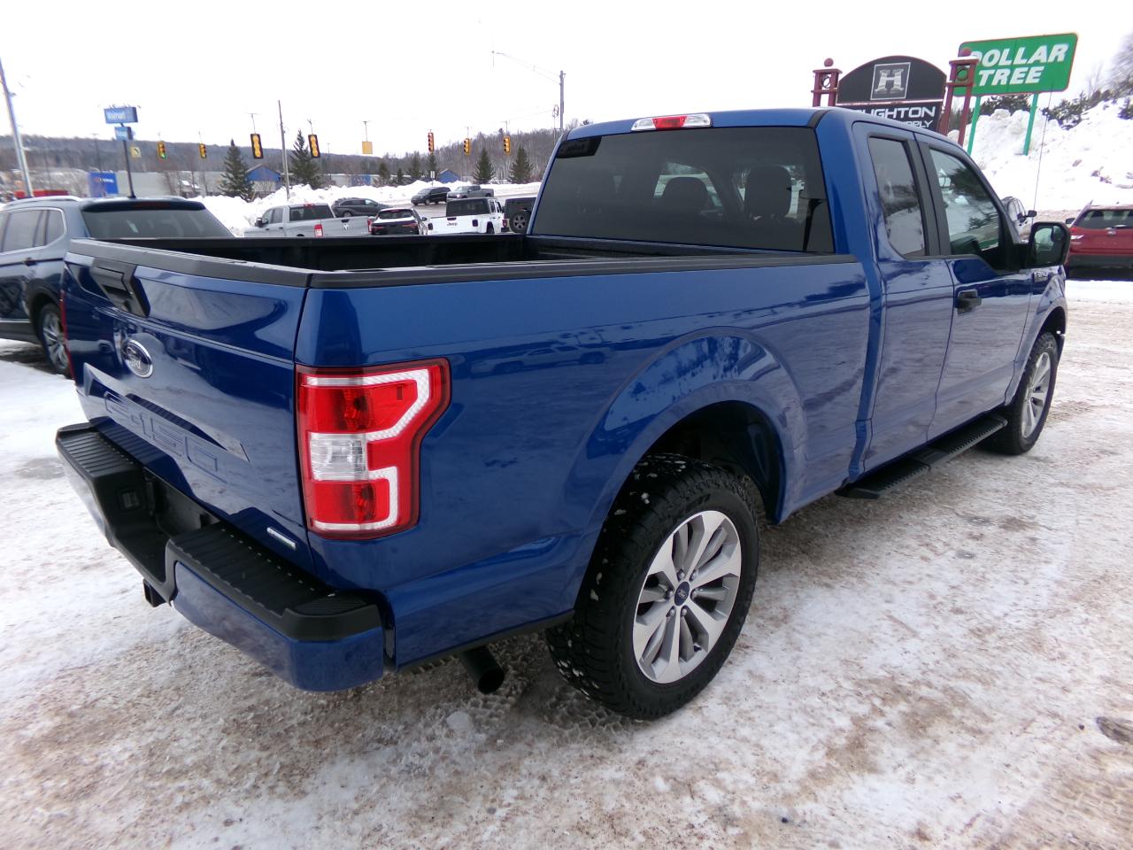 Ford F-150 4WD SuperCab 145" STX 2018