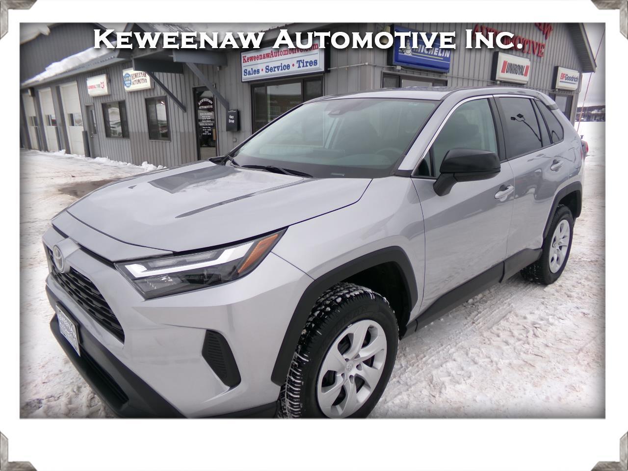 Toyota RAV4 LE AWD (Natl) 2023