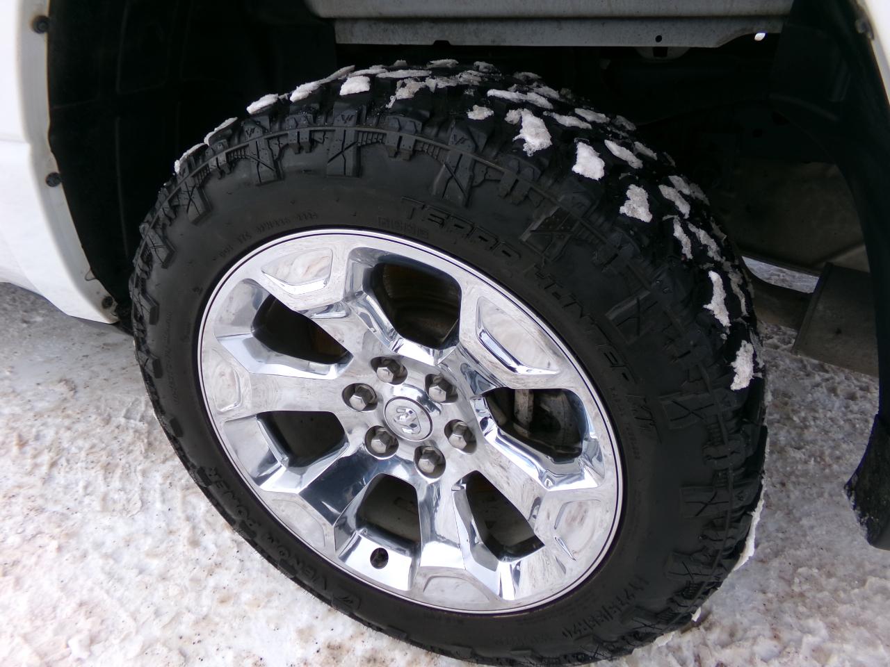 RAM 1500 Lone Star 4x4 Crew Cab 5'7" Box 2022