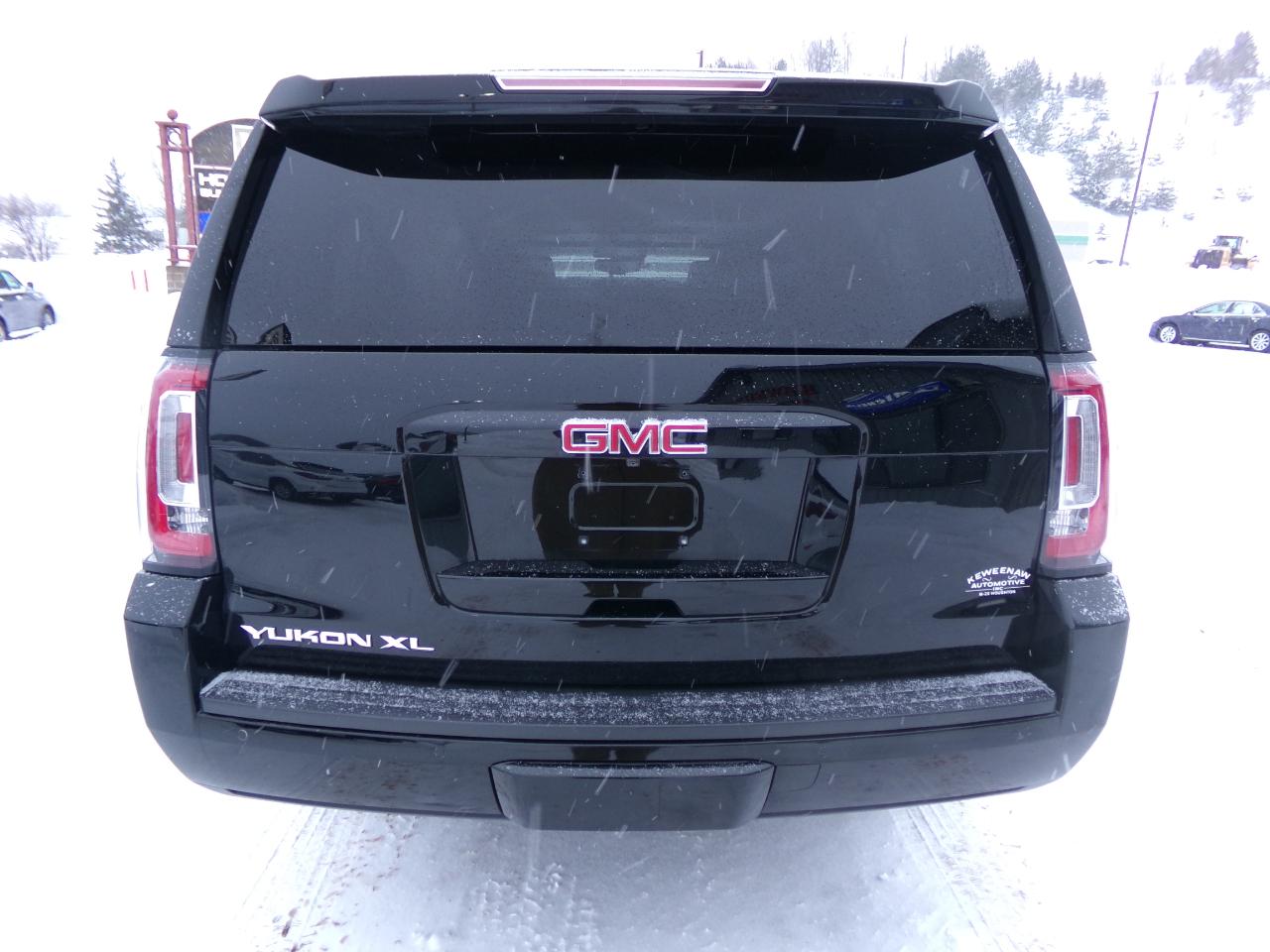 GMC Yukon XL 4WD 4dr SLT Standard Edition 2020