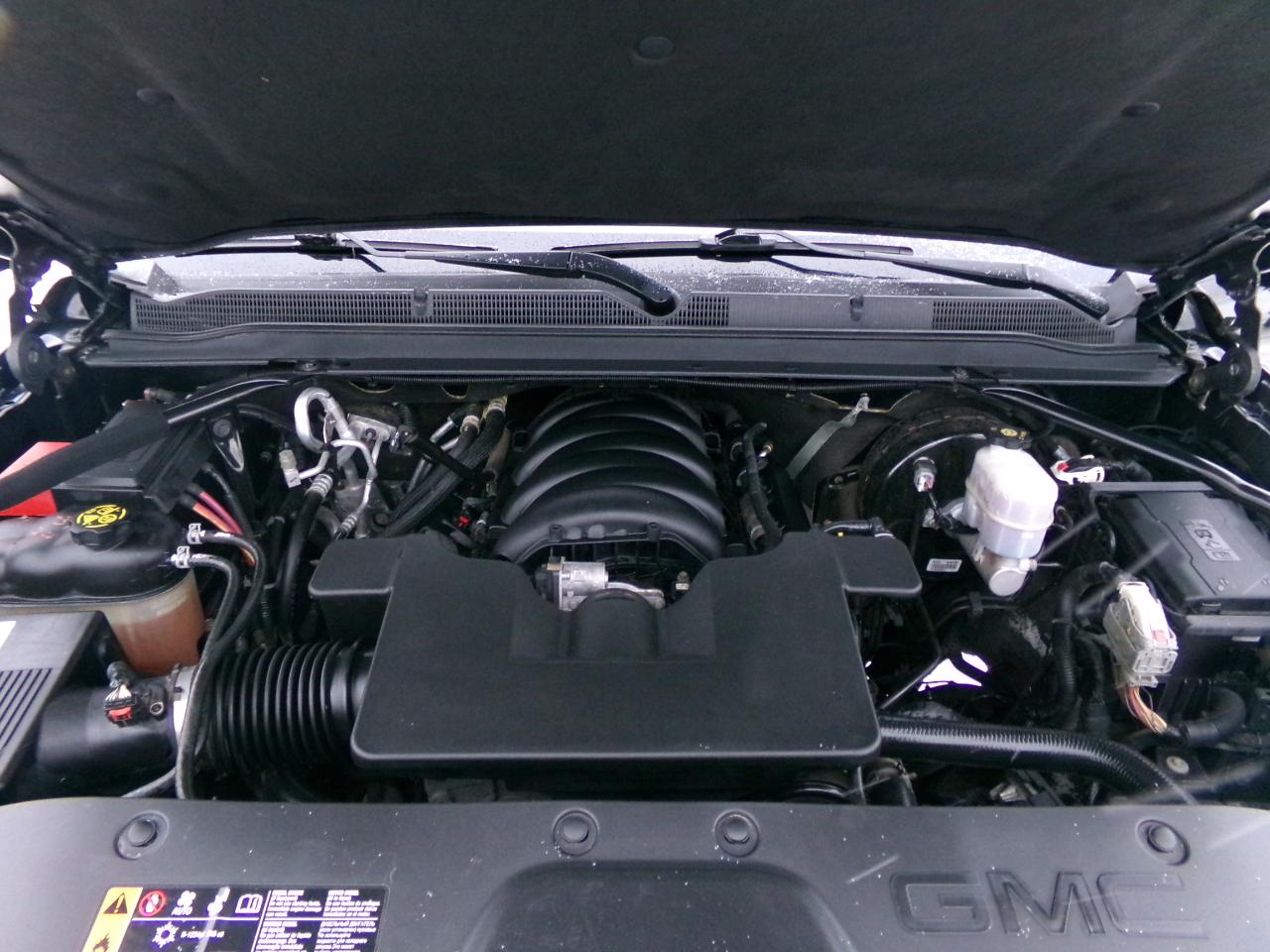 GMC Yukon XL 4WD 4dr SLT Standard Edition 2020