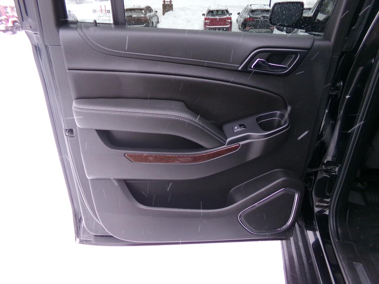 GMC Yukon XL 4WD 4dr SLT Standard Edition 2020