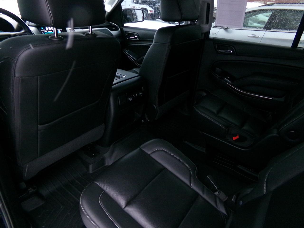 GMC Yukon XL 4WD 4dr SLT Standard Edition 2020