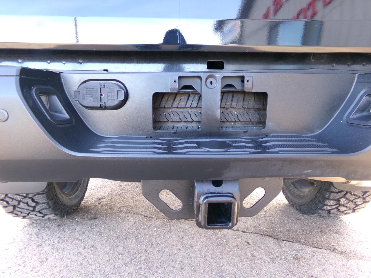 Toyota Tundra 4WD Platinum CrewMax 5.5' Bed 5.7L FFV (Natl) 2018