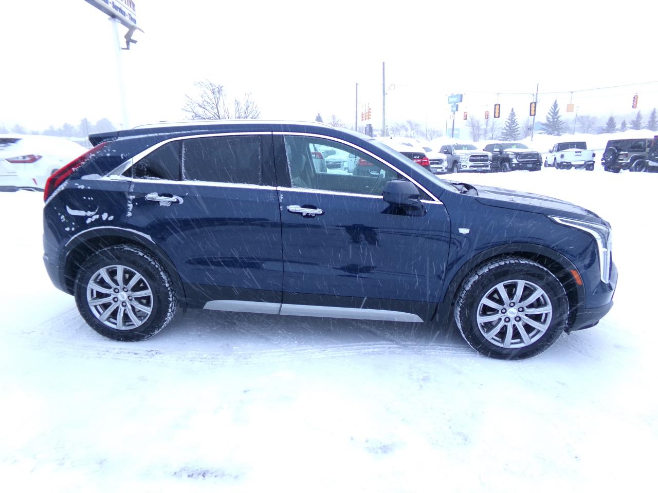 Cadillac XT4 AWD 4dr Premium Luxury 2019