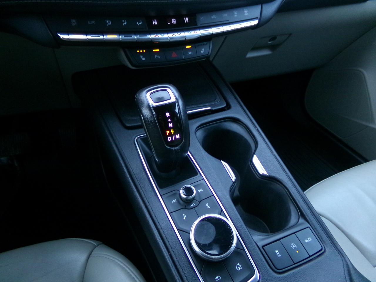 Cadillac XT4 AWD 4dr Premium Luxury 2019