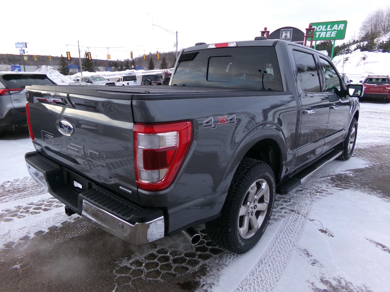 Ford F-150 Lariat 4WD SuperCrew 5.5' Box 2022