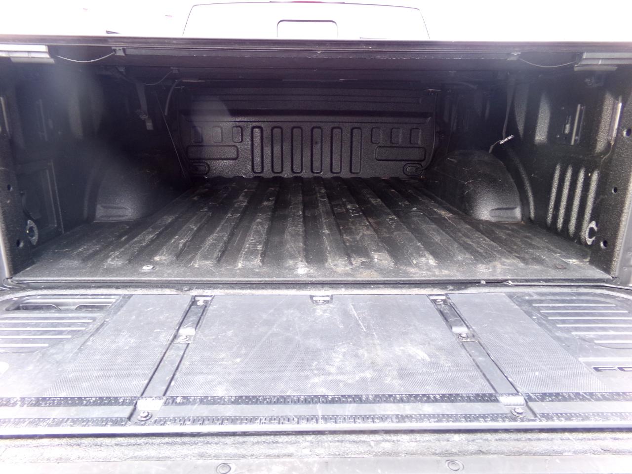 Ford F-150 Lariat 4WD SuperCrew 5.5' Box 2022