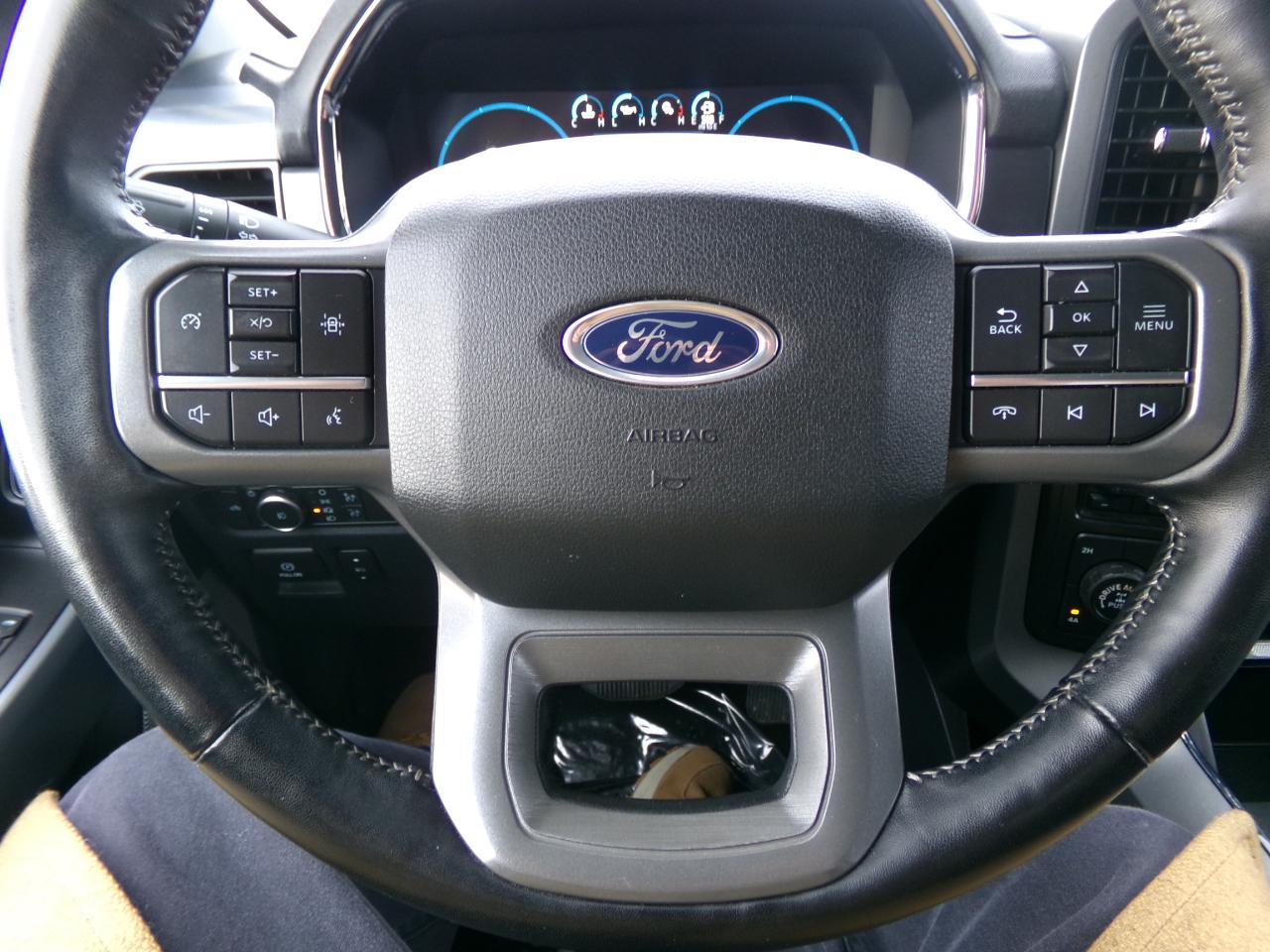 Ford F-150 Lariat 4WD SuperCrew 5.5' Box 2022