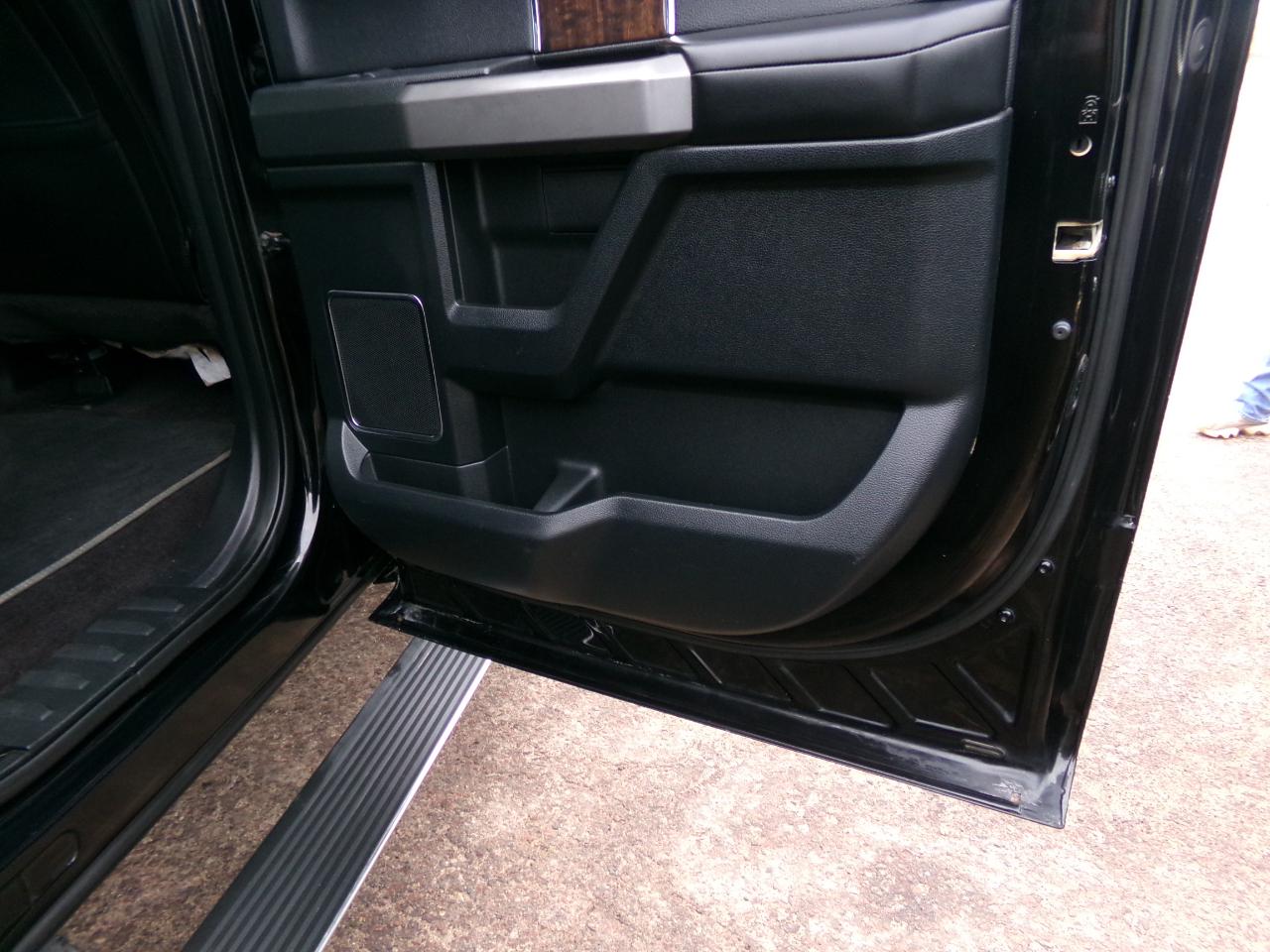 Ford F-150 4WD SuperCrew 145" Platinum 2016