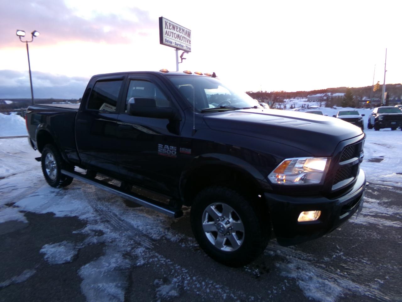 RAM 2500 4WD Crew Cab 149" Outdoorsman 2015