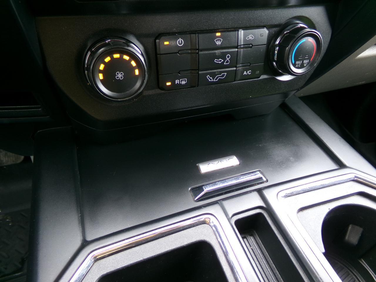 Ford F-150 Lariat 4WD SuperCab 6.5' Box 2018