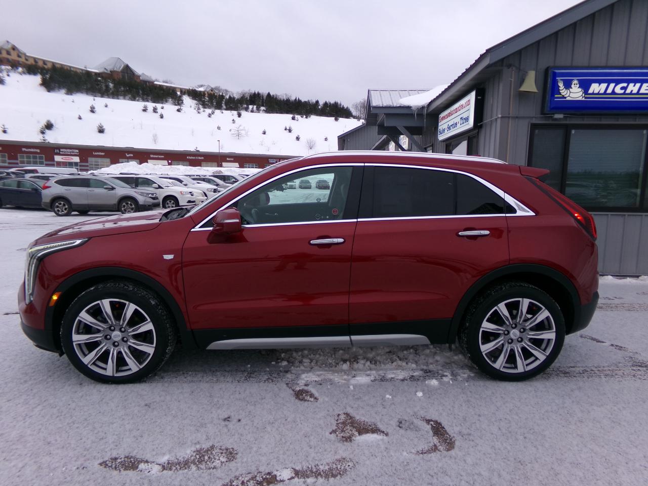 Cadillac XT4 AWD 4dr Premium Luxury 2019