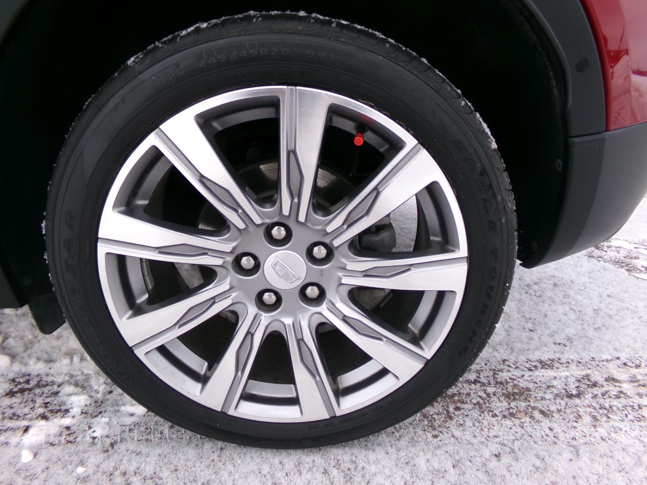 Cadillac XT4 AWD 4dr Premium Luxury 2019