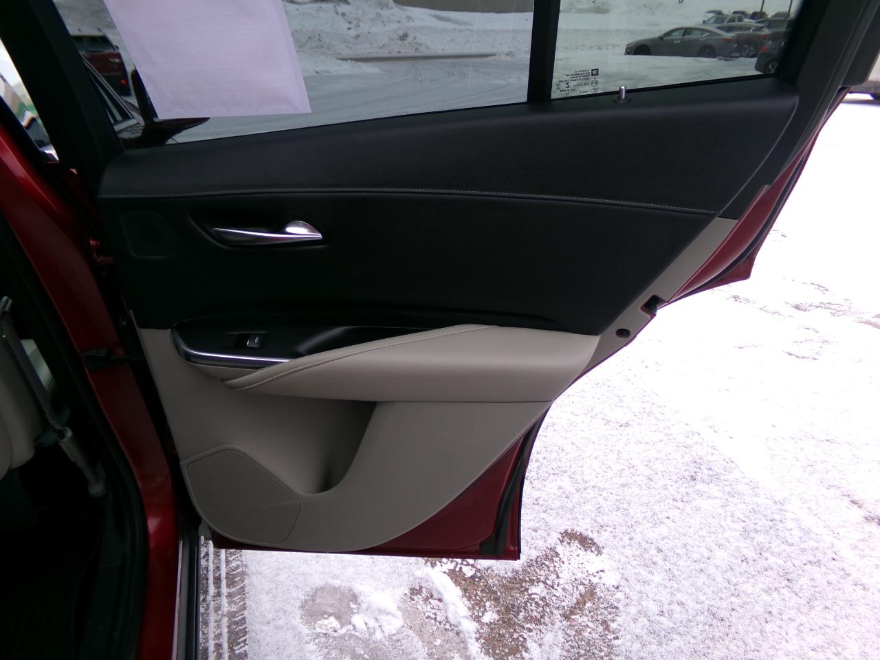 Cadillac XT4 AWD 4dr Premium Luxury 2019