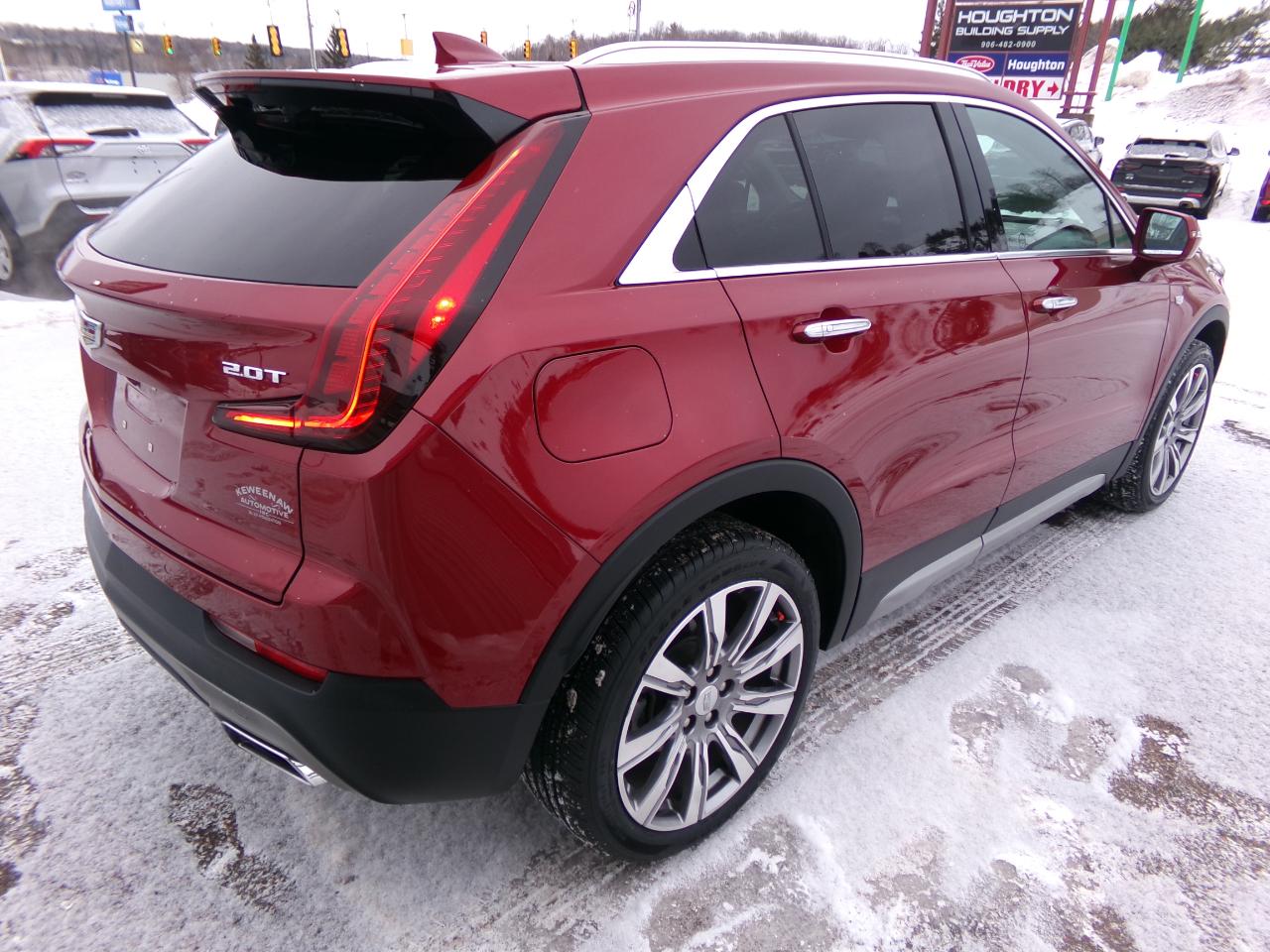 Cadillac XT4 AWD 4dr Premium Luxury 2019