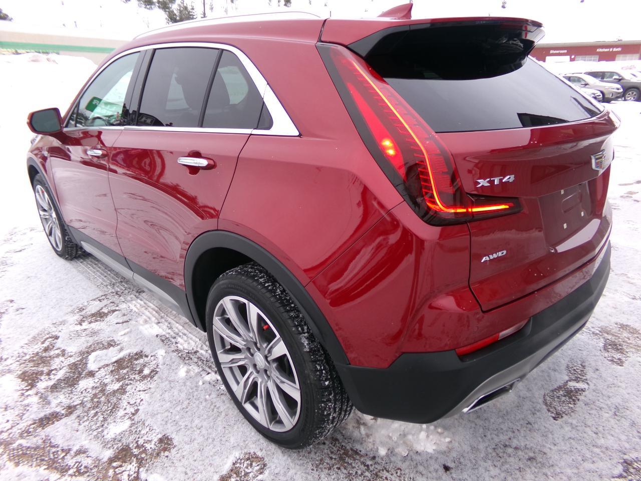 Cadillac XT4 AWD 4dr Premium Luxury 2019