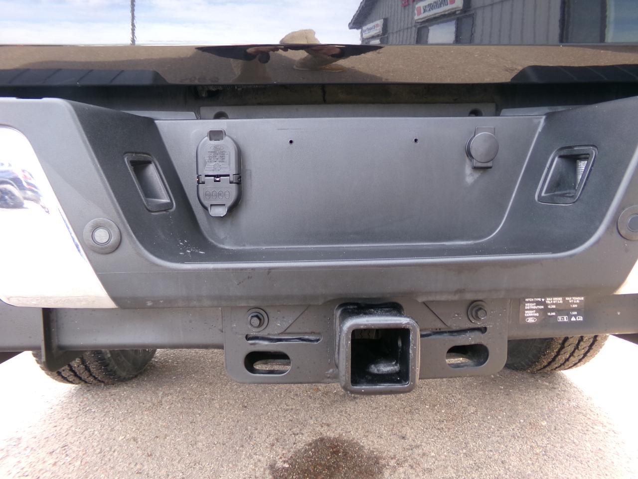 Ford Super Duty F-350 SRW Lariat 4WD SuperCab 8' Box 2020