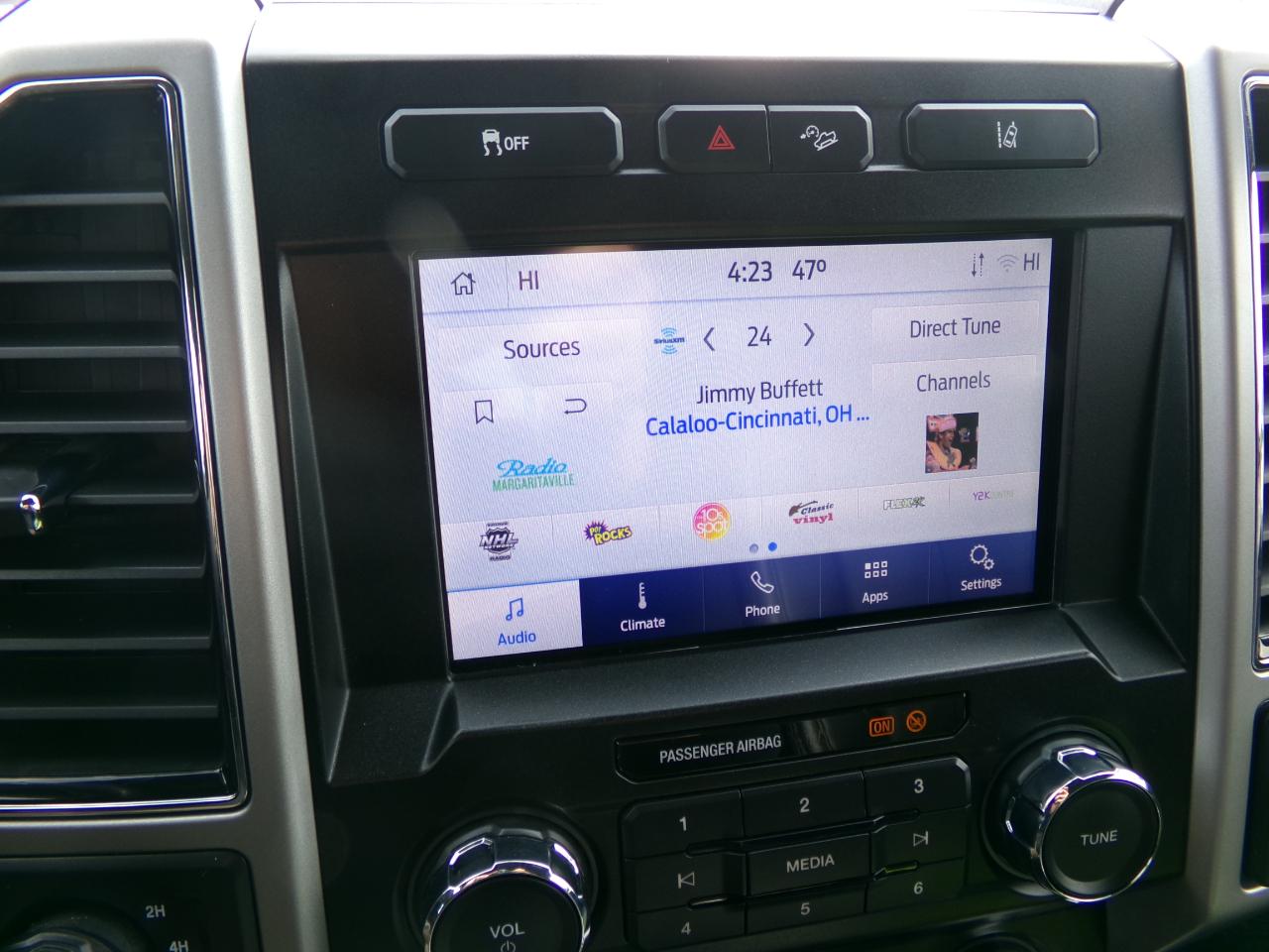 Ford Super Duty F-350 SRW Lariat 4WD SuperCab 8' Box 2020