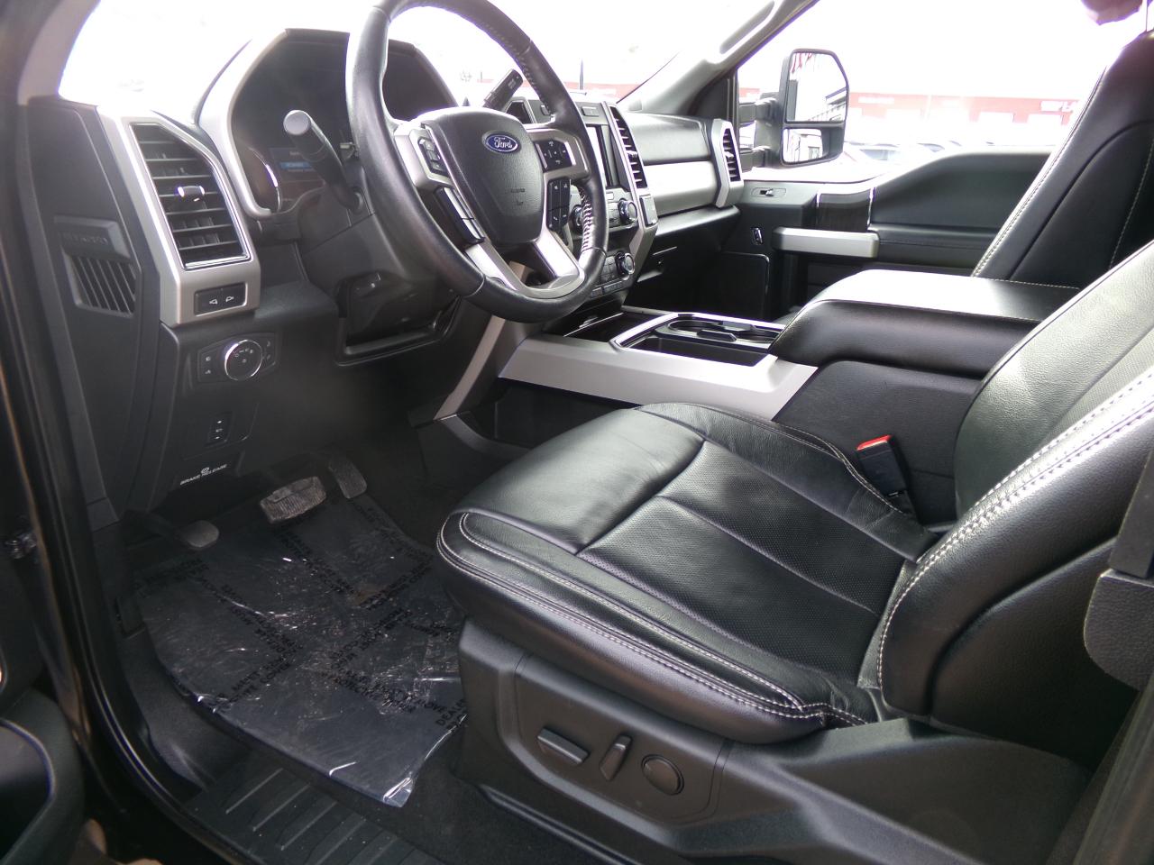 Ford Super Duty F-350 SRW Lariat 4WD SuperCab 8' Box 2020