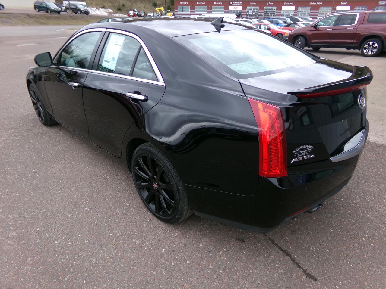 Cadillac ATS 4dr Sdn 2.0L Luxury AWD 2014