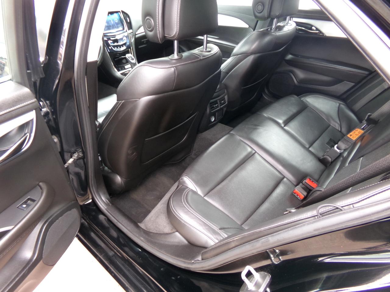 Cadillac ATS 4dr Sdn 2.0L Luxury AWD 2014