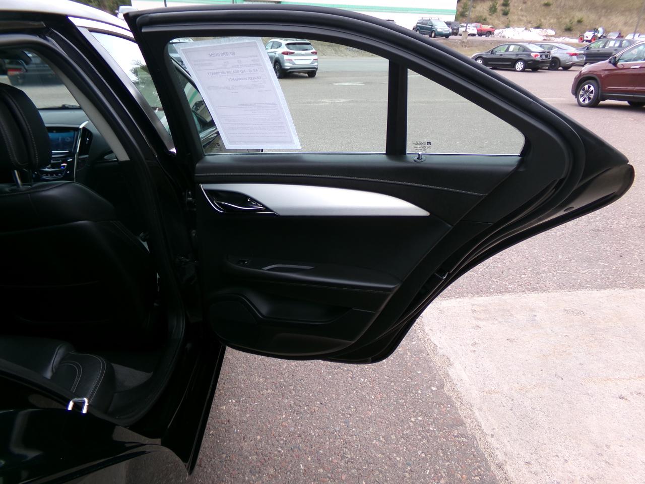 Cadillac ATS 4dr Sdn 2.0L Luxury AWD 2014