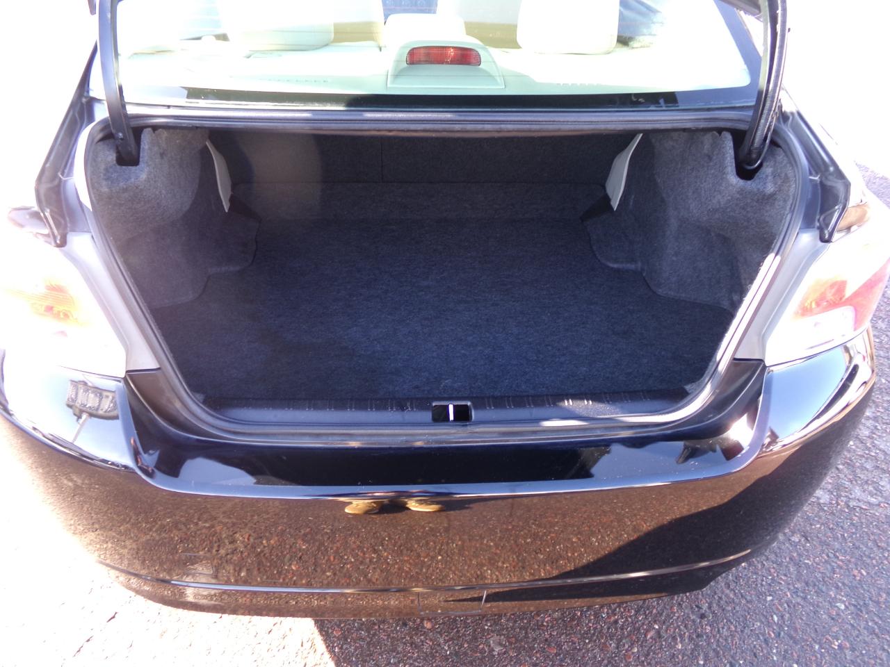 Subaru Impreza Sedan 4dr Auto 2.0i 2014