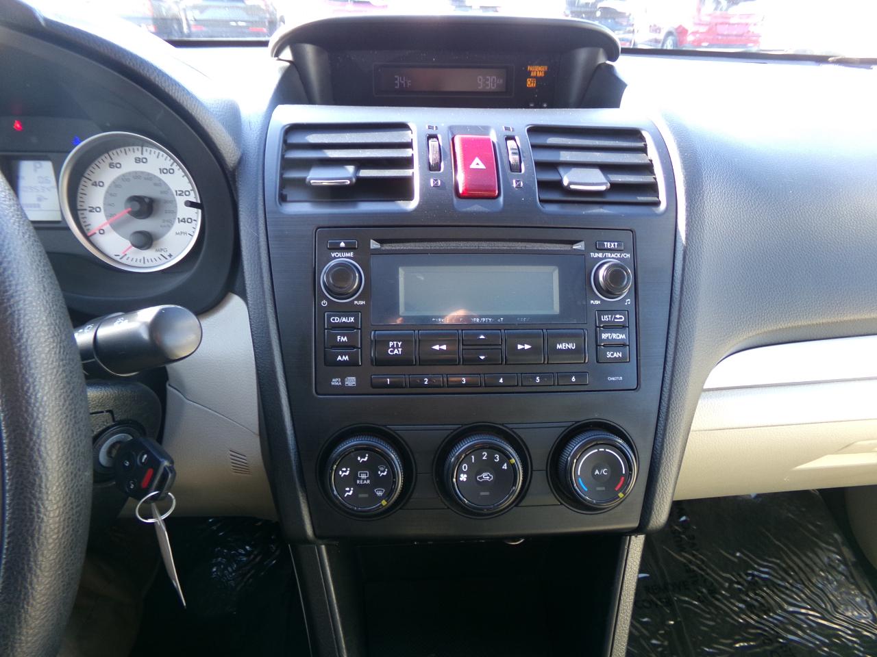 Subaru Impreza Sedan 4dr Auto 2.0i 2014