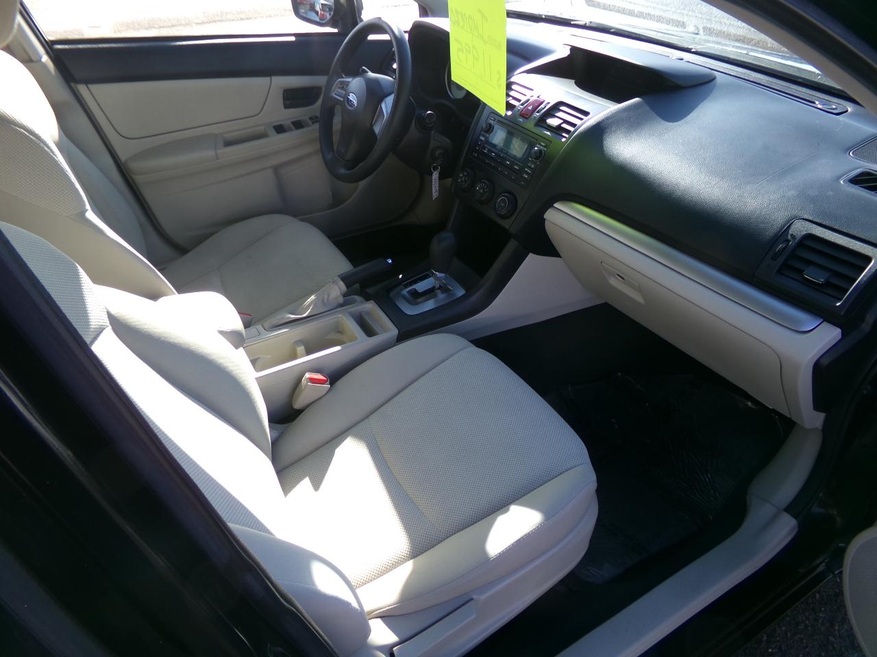 Subaru Impreza Sedan 4dr Auto 2.0i 2014