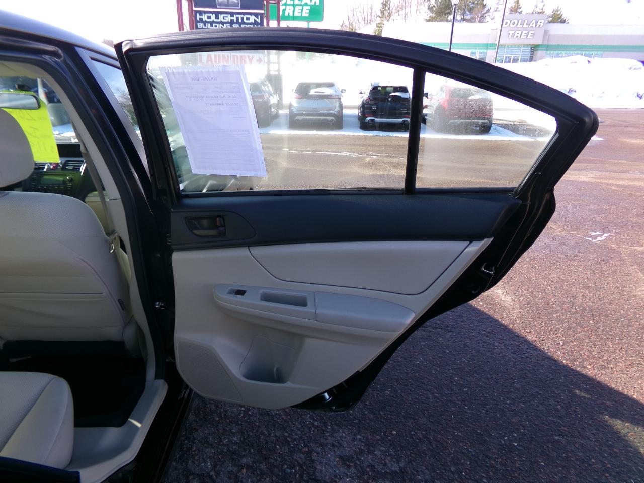 Subaru Impreza Sedan 4dr Auto 2.0i 2014