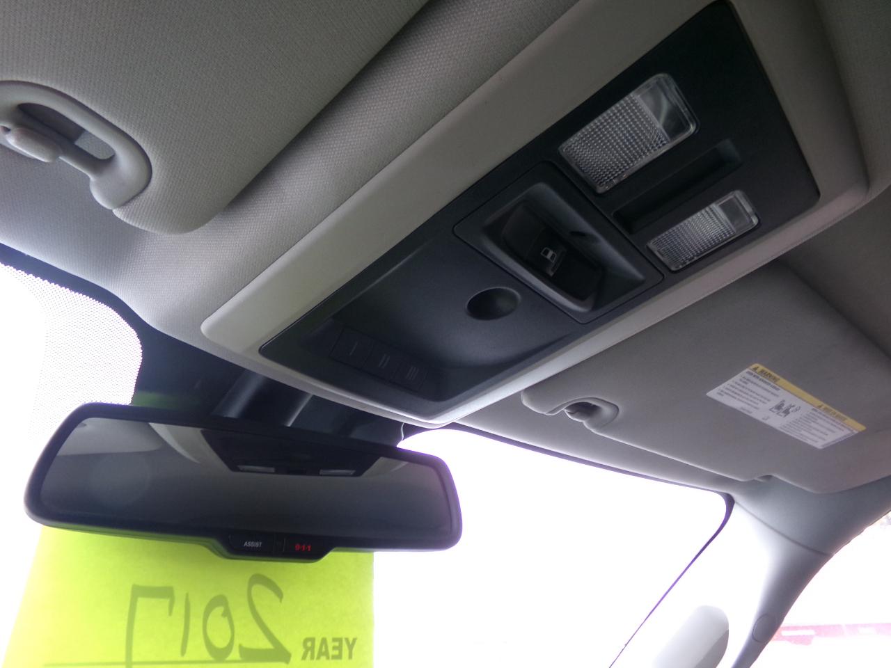 RAM 1500 Lone Star 4x4 Crew Cab 5'7" Box 2017