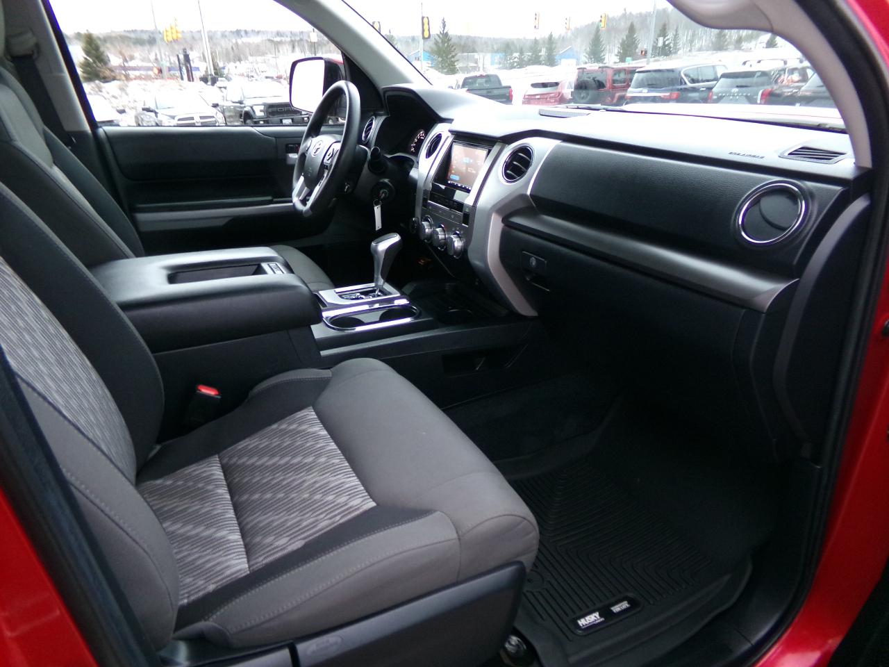 Toyota Tundra 4WD SR5 CrewMax 5.5' Bed 5.7L FFV (Natl) 2019