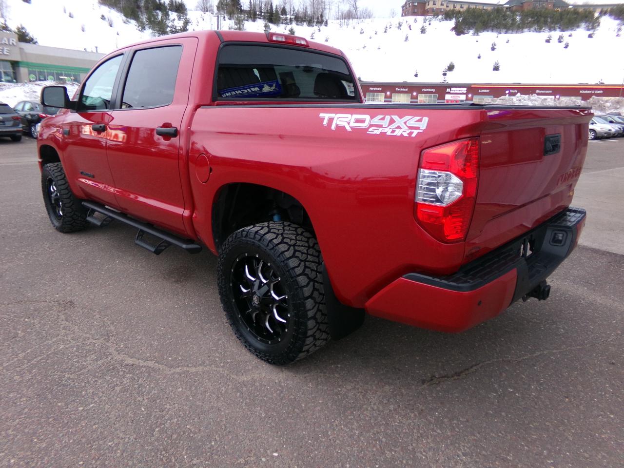 Toyota Tundra 4WD SR5 CrewMax 5.5' Bed 5.7L FFV (Natl) 2019