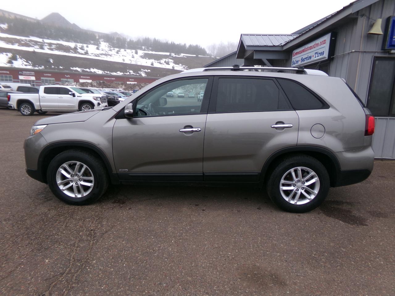 Kia Sorento AWD 4dr I4 LX 2015