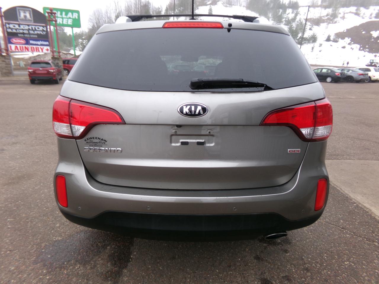 Kia Sorento AWD 4dr I4 LX 2015