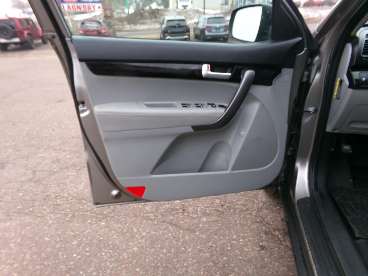 Kia Sorento AWD 4dr I4 LX 2015