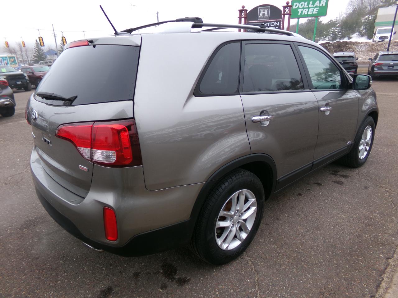 Kia Sorento AWD 4dr I4 LX 2015
