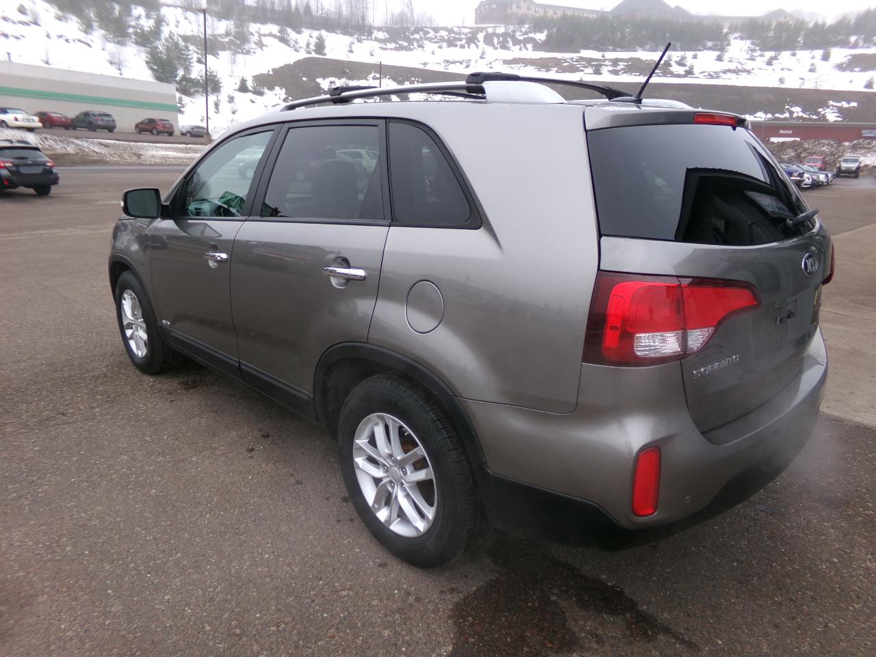 Kia Sorento AWD 4dr I4 LX 2015