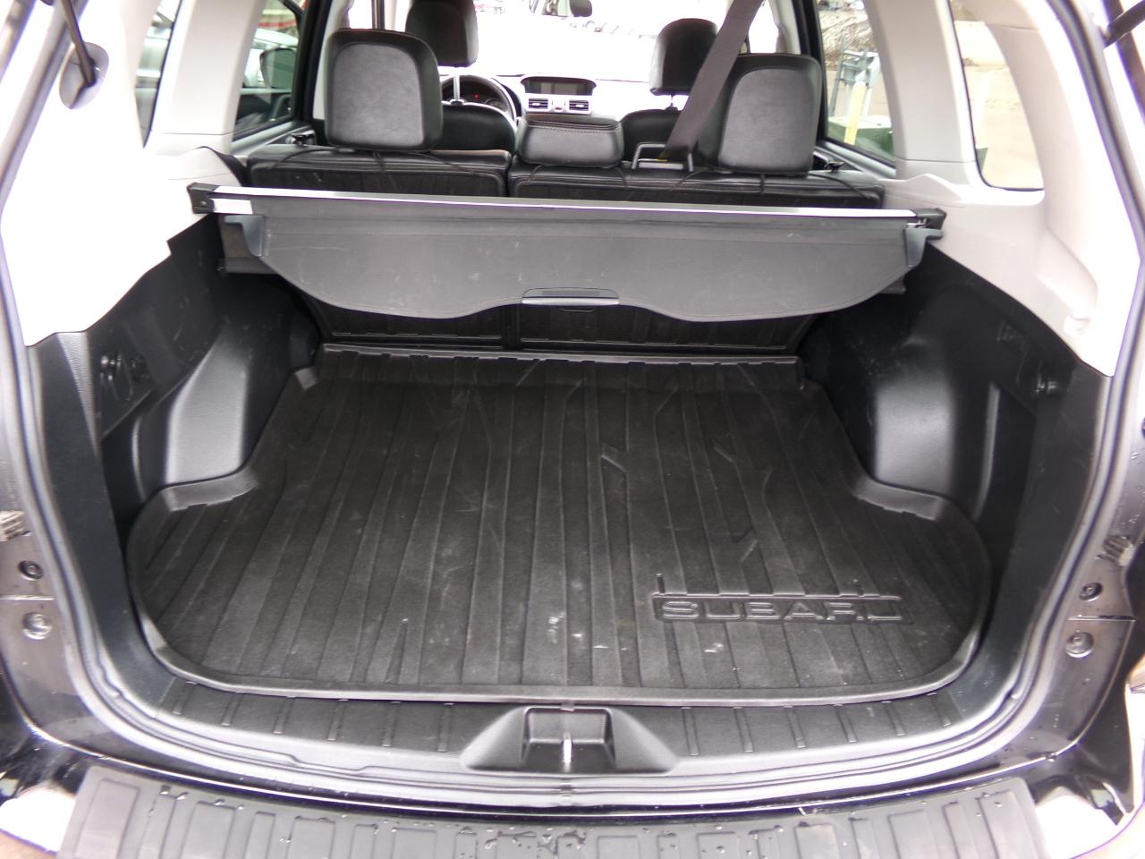 Subaru Forester 4dr CVT 2.5i Limited PZEV 2016