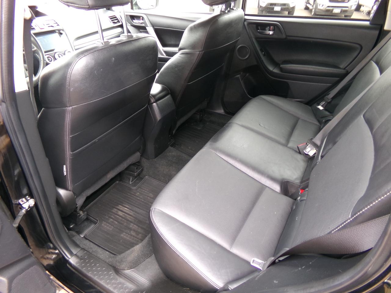 Subaru Forester 4dr CVT 2.5i Limited PZEV 2016