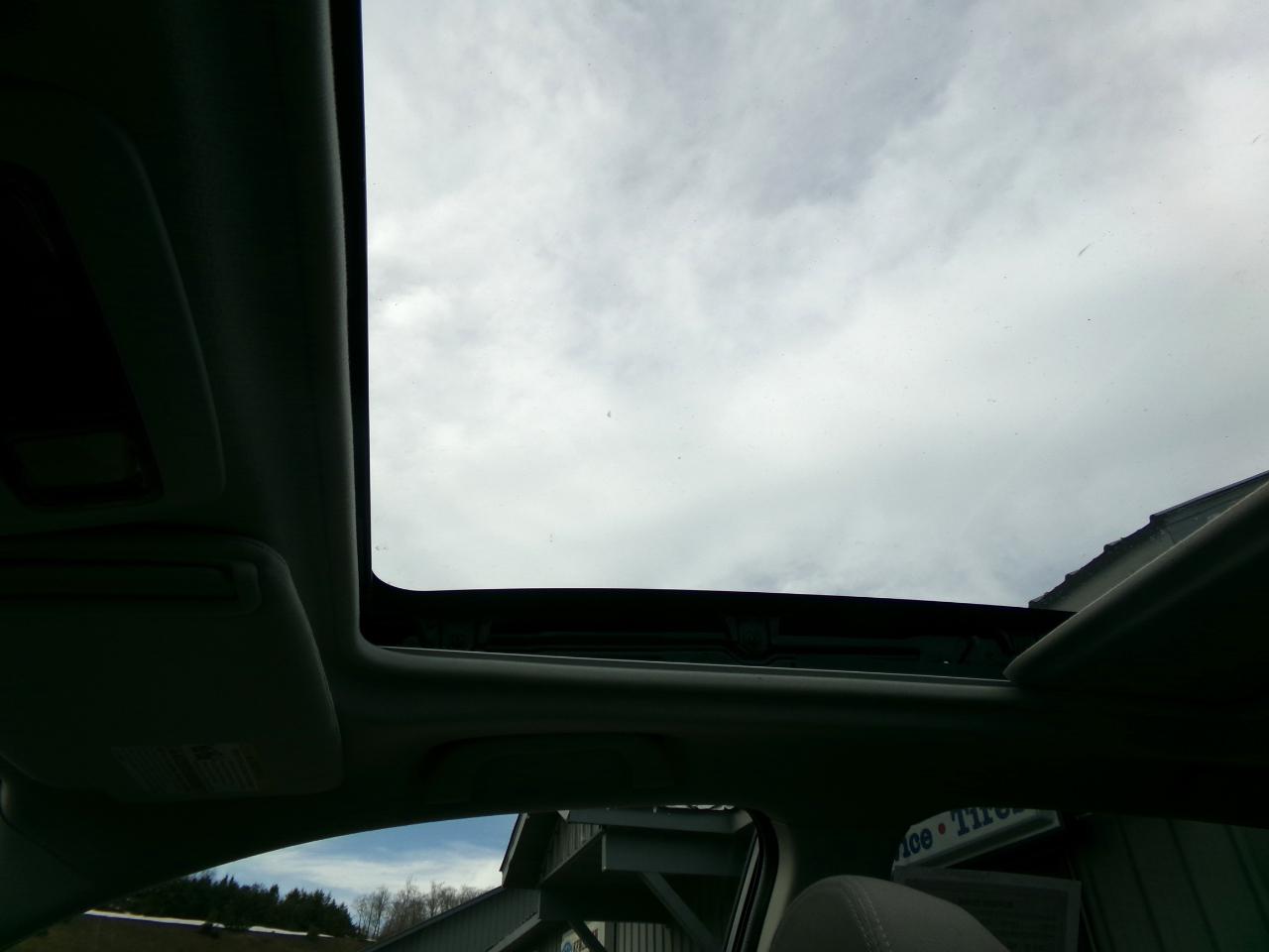 Subaru Forester 4dr CVT 2.5i Premium PZEV 2016