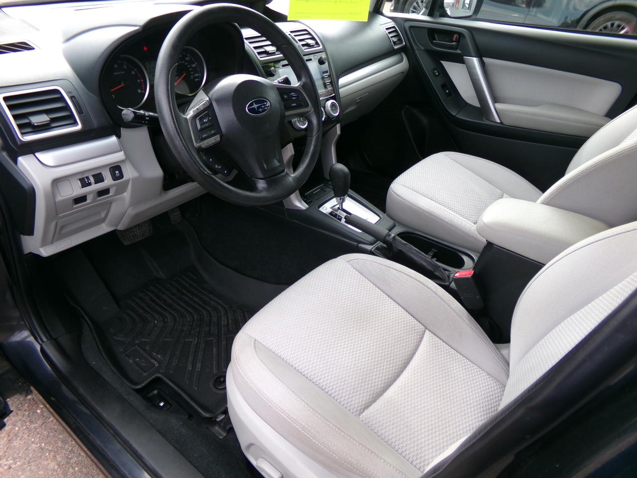 Subaru Forester 4dr CVT 2.5i Premium PZEV 2016