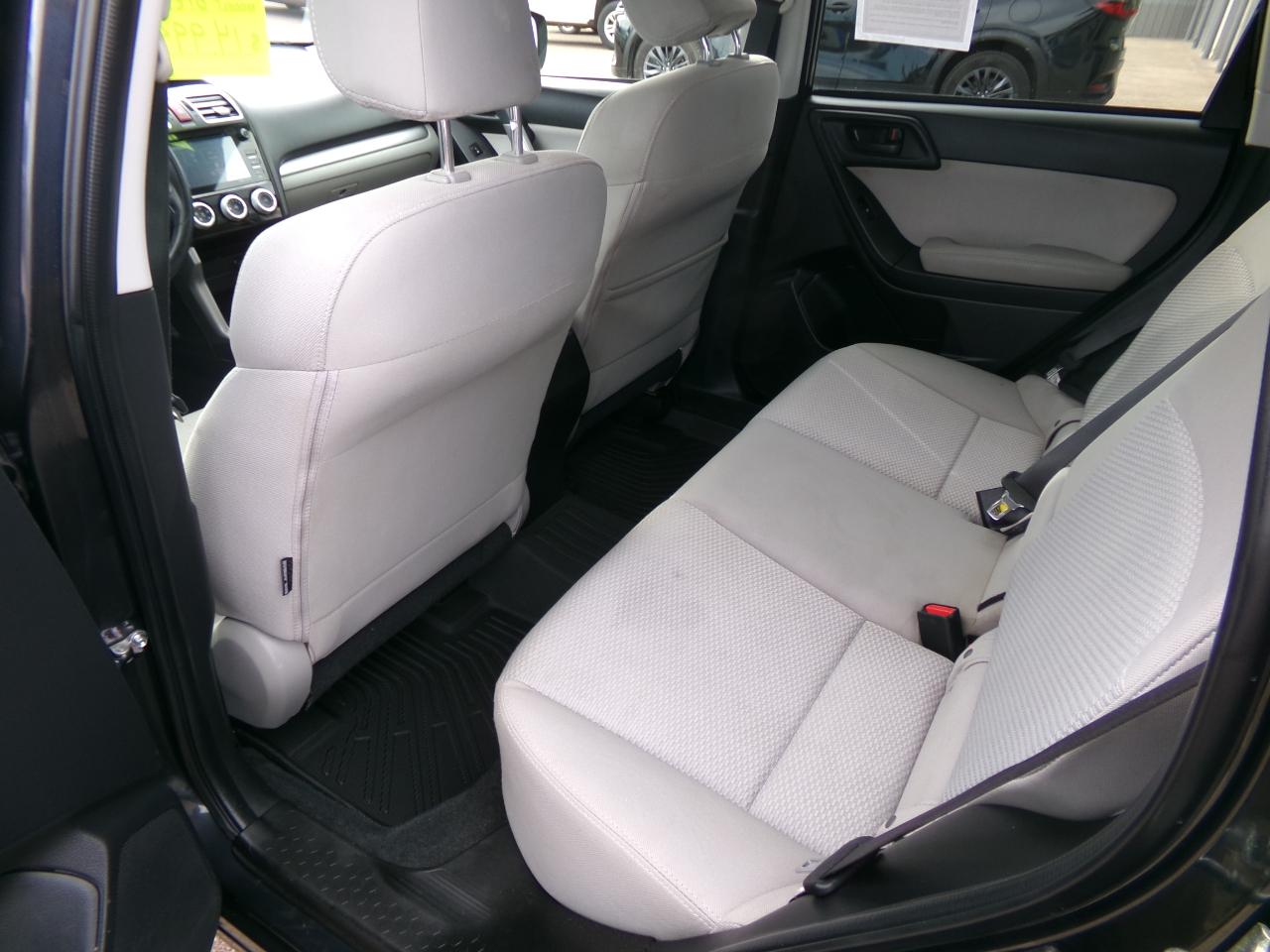 Subaru Forester 4dr CVT 2.5i Premium PZEV 2016