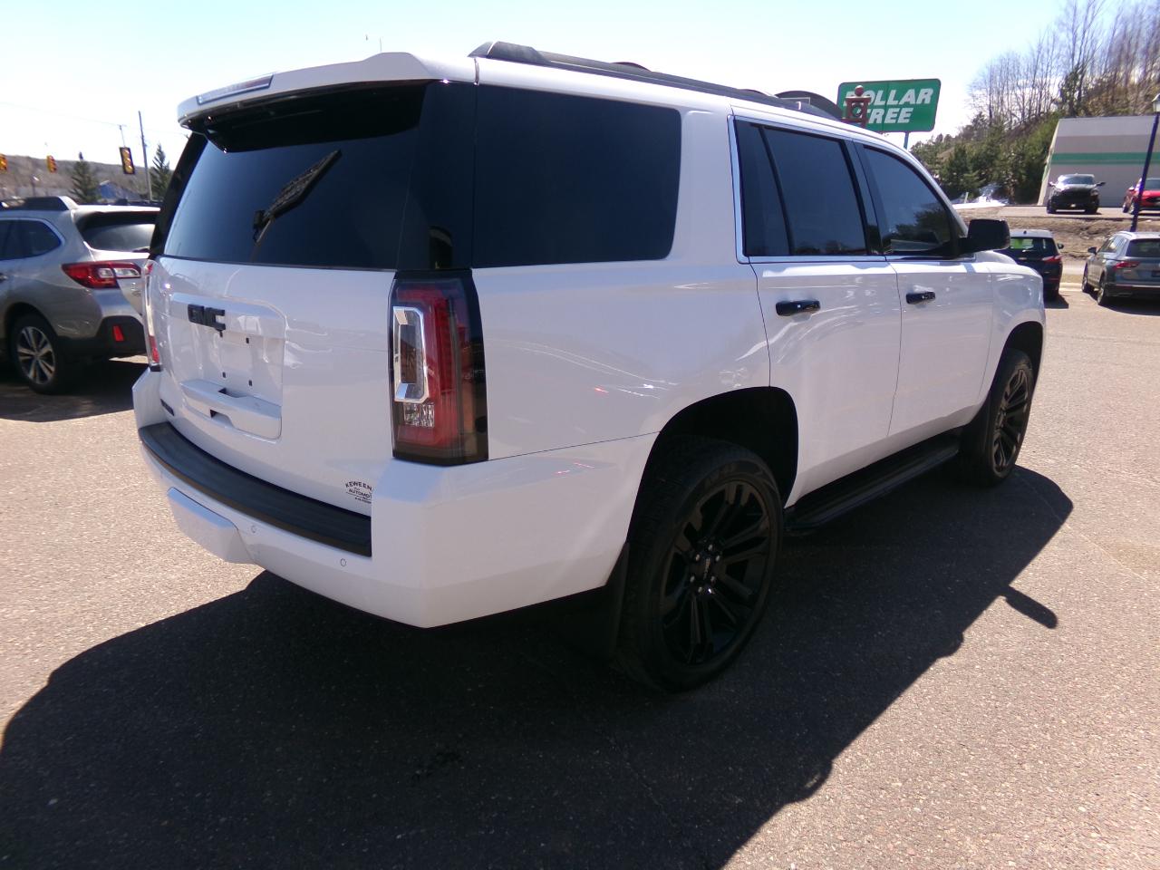 GMC Yukon 4WD 4dr SLT 2018