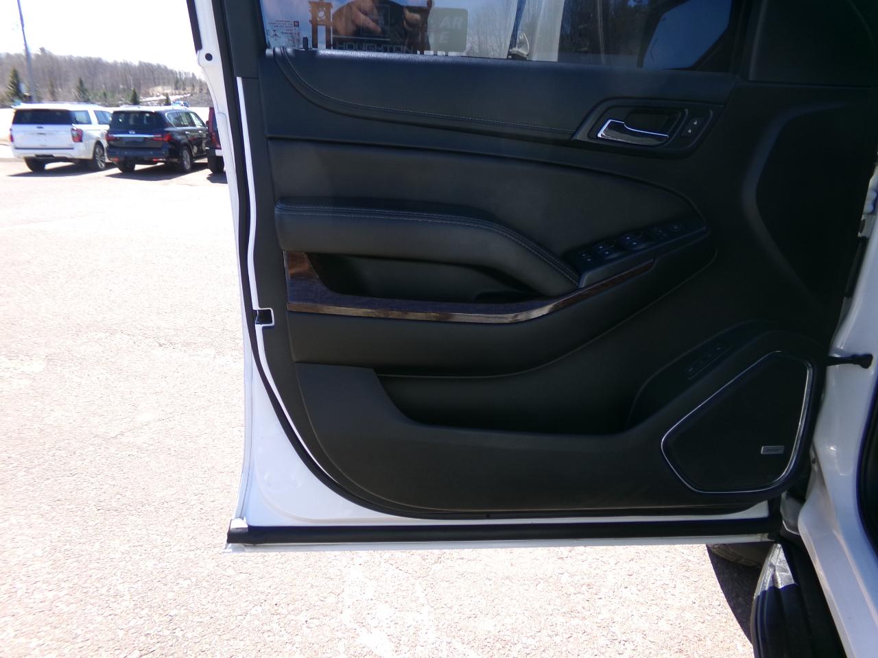 GMC Yukon 4WD 4dr SLT 2018