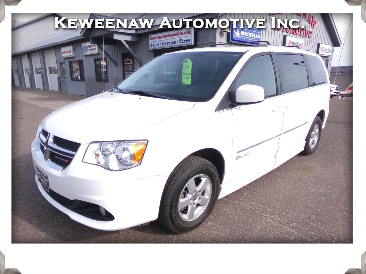 2011 Dodge Grand Caravan Crew Handicap Van
