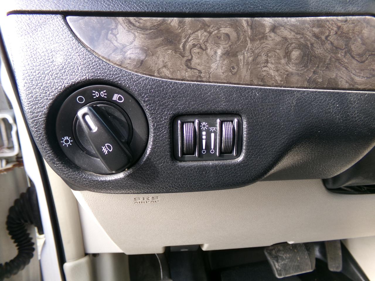 Dodge Grand Caravan  2011